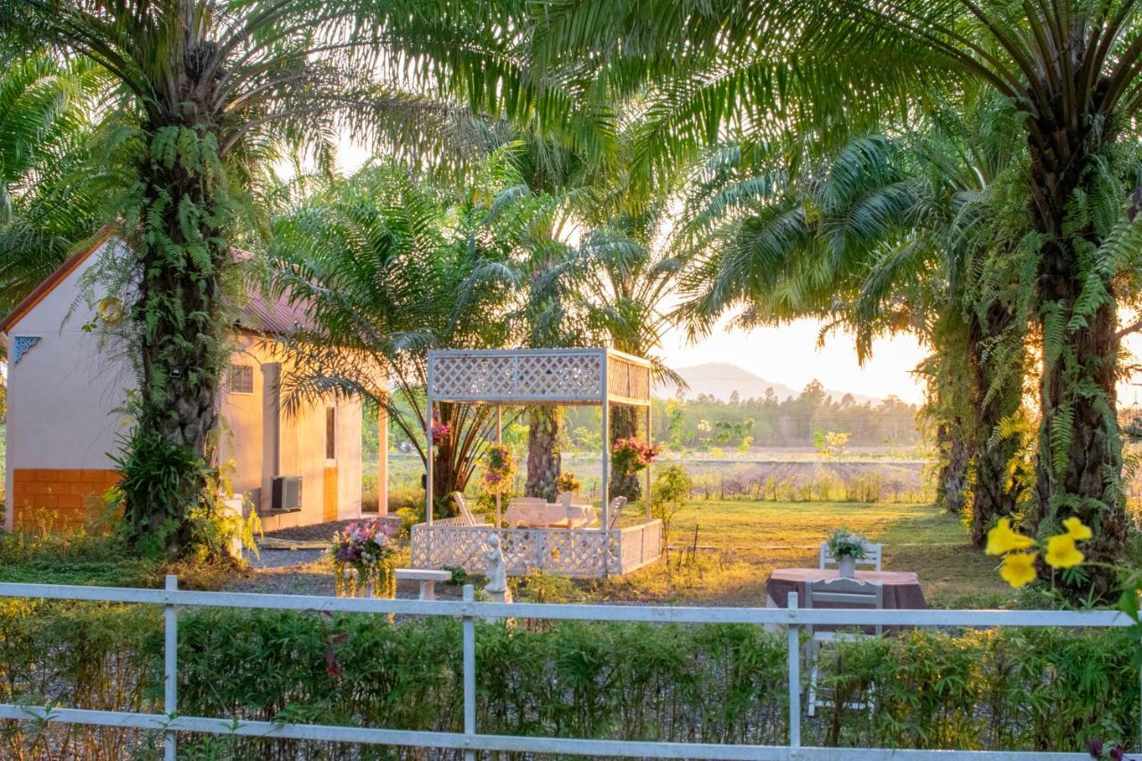 View Dao Jantra Hotel Chachoengsao Eksteriør billede