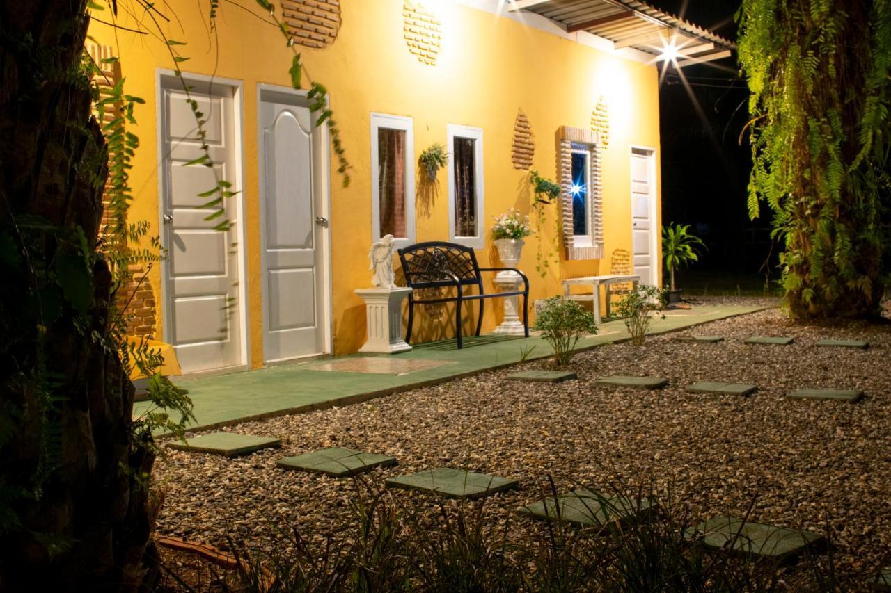 View Dao Jantra Hotel Chachoengsao Eksteriør billede